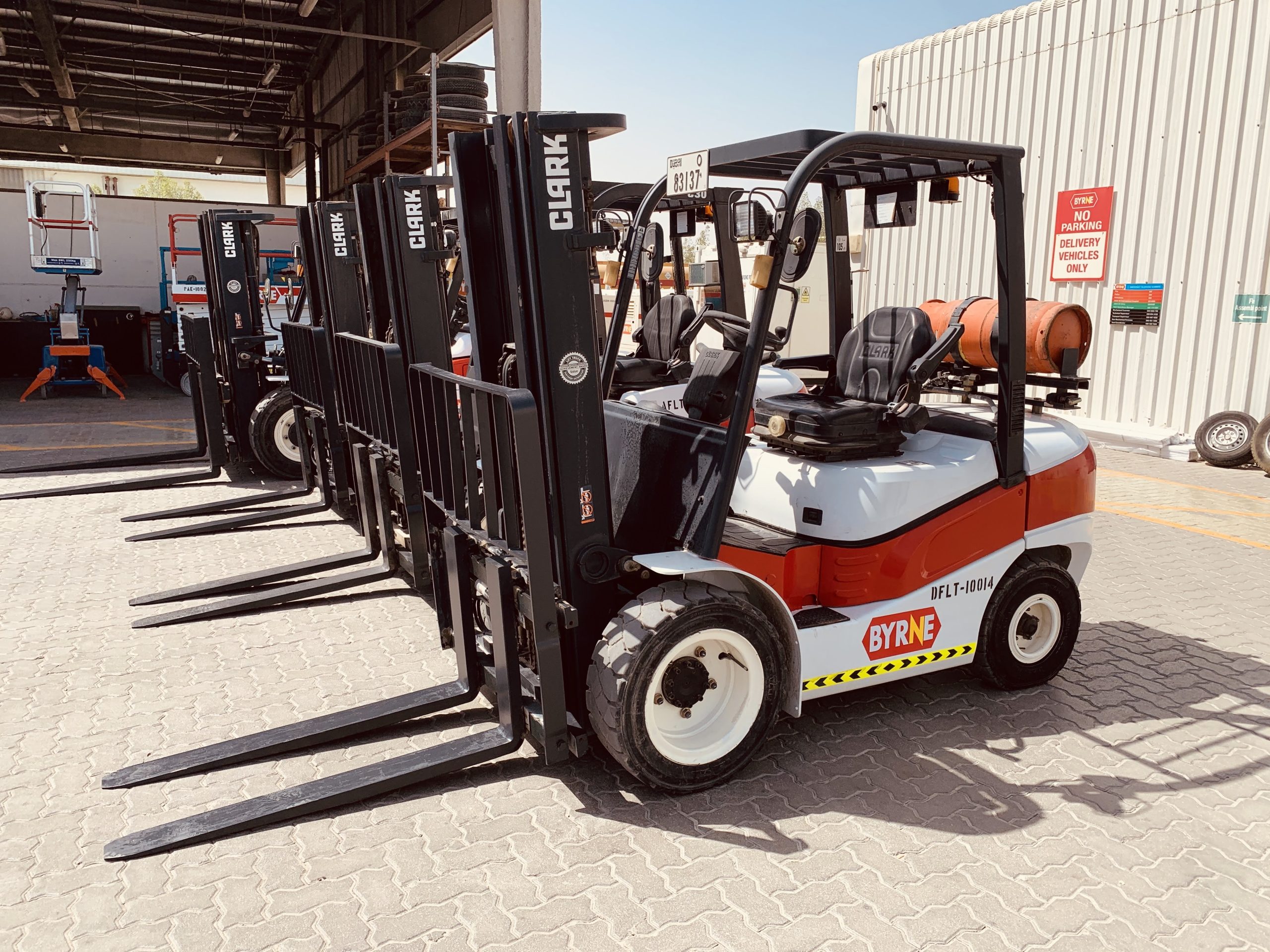 Provision of Forklifts for Well Site Operations